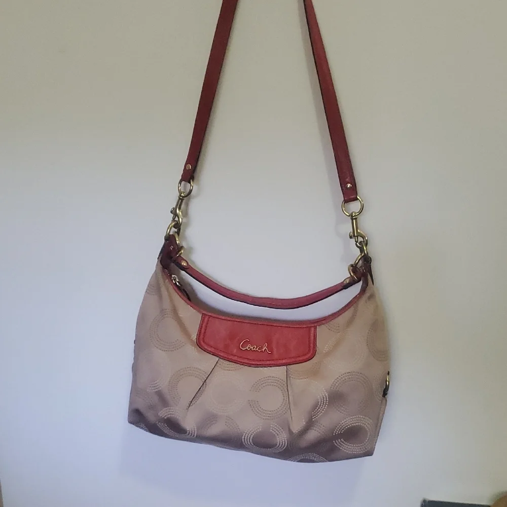 Coach Ashley Dotted Op Convertible Tan Red Bag Signature C Detail Sze 14.5 X 9.5